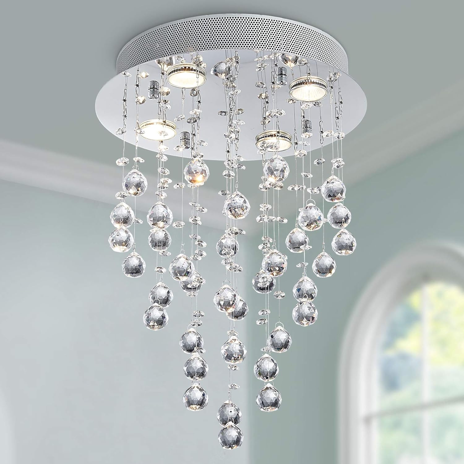 Round Luxe Metal Chandelier — 14" — W14" x H20"