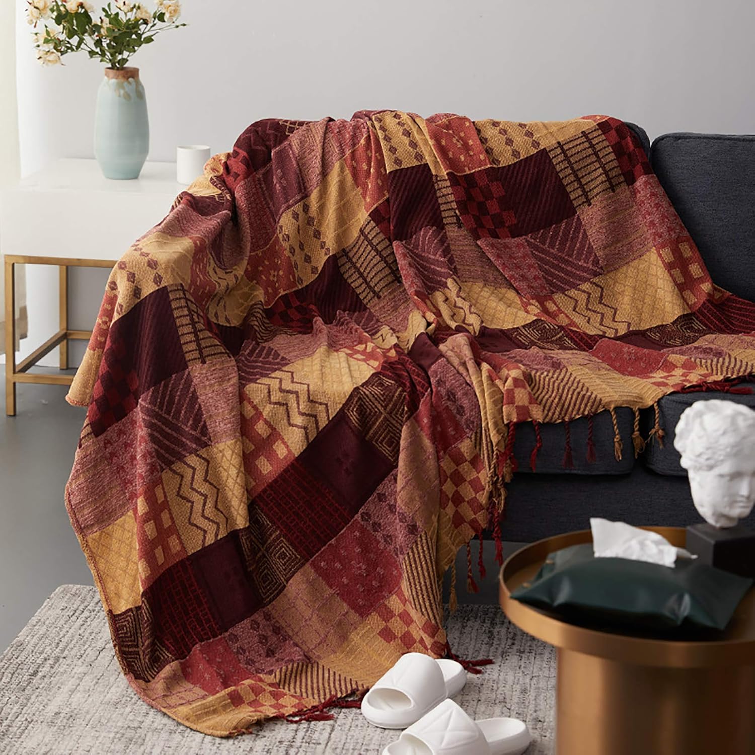 Chenille Boho Beige Throw Pillow — Medium
