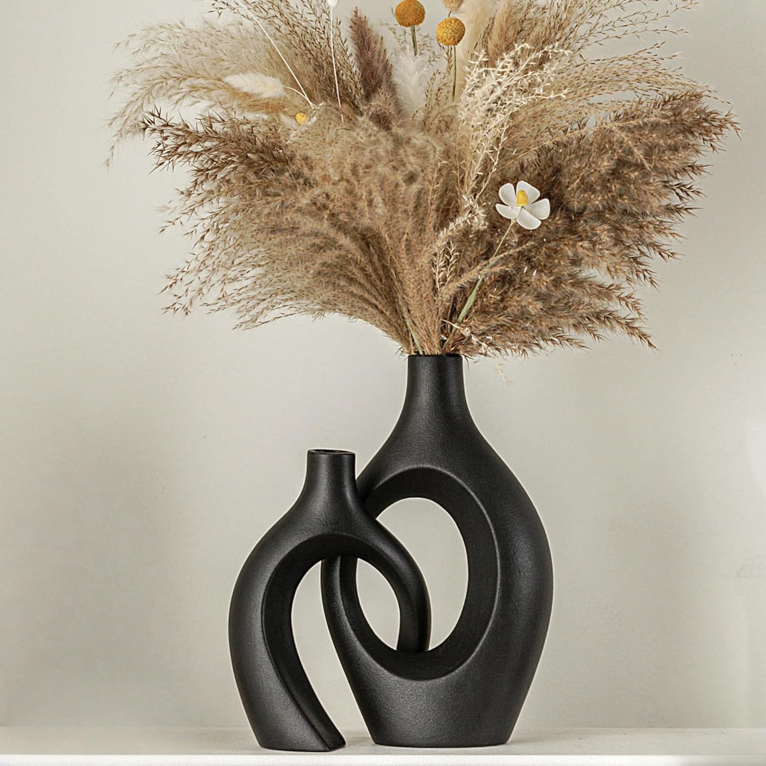 Boho Beige Flower Vase — 6.3" — Extra Large Matte Black