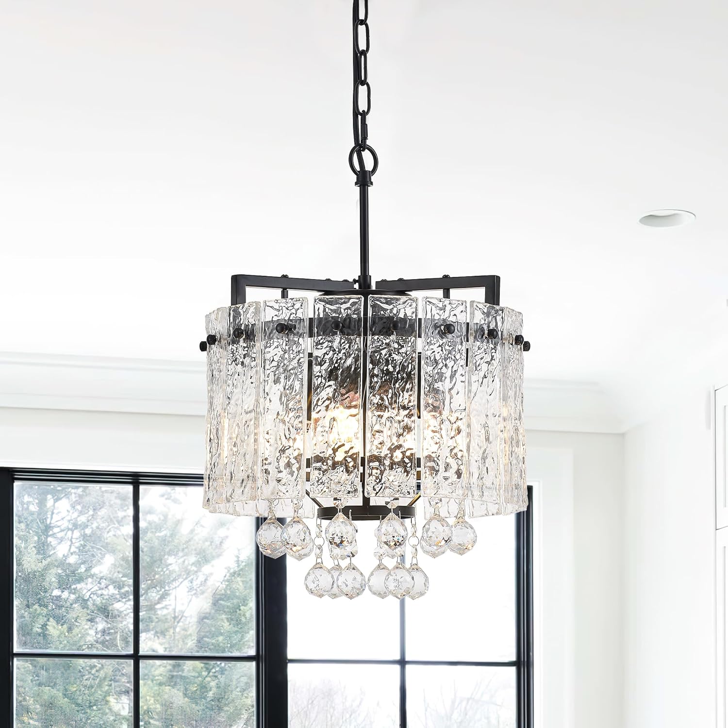 Round Luxe Black Chandelier — 10-Light — Diameter 13.4"