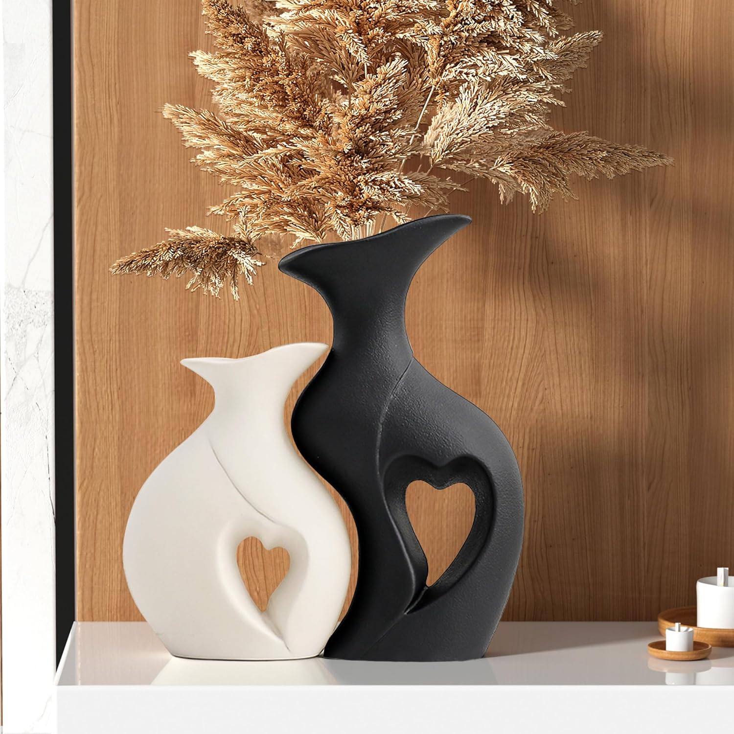 Boho Beige Flower Vase — Set of 2 — Standard Black and White