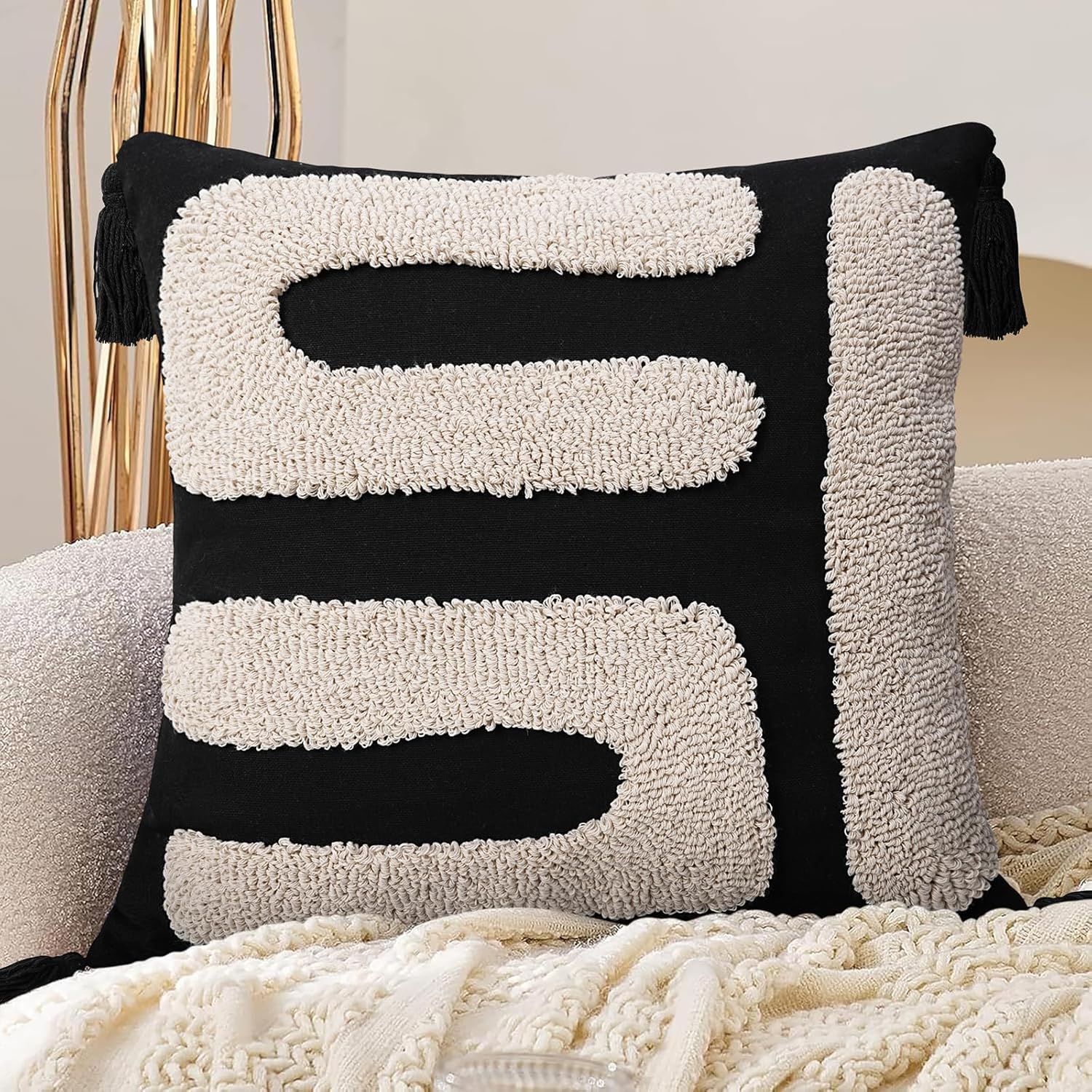 Tufted Boho Beige Throw Pillow Cover — 20" — Y:black and Beige-f