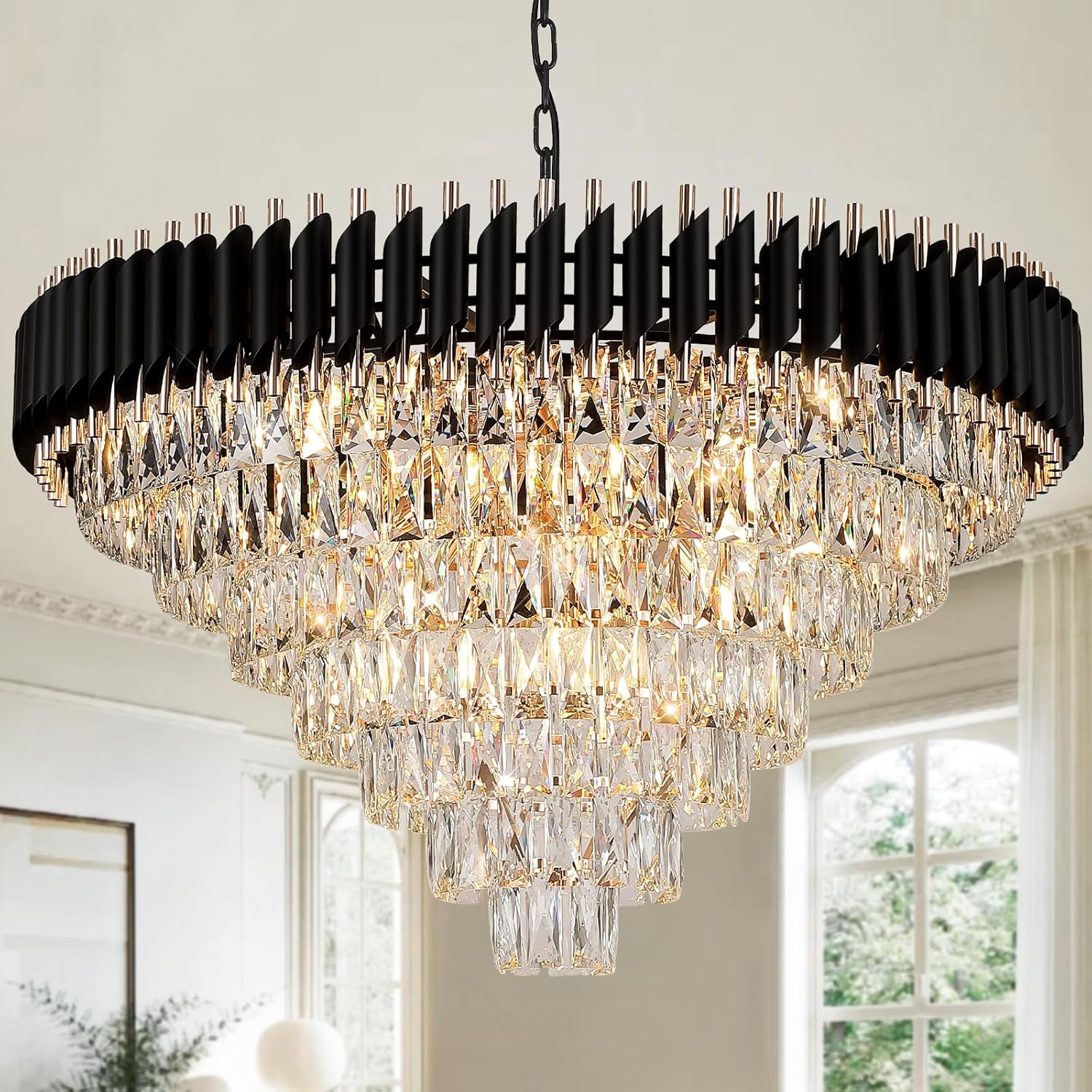 Luxe Black Chandelier — 20" — Black