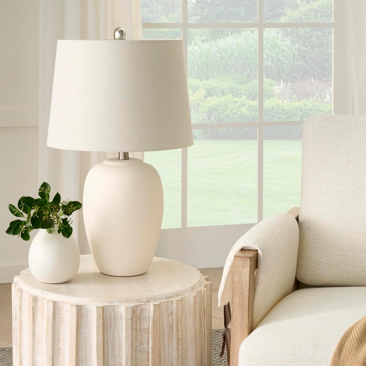 Vintage Farmhouse Beige Table Lamp — 23" — 1 Lamp - Drum Shade