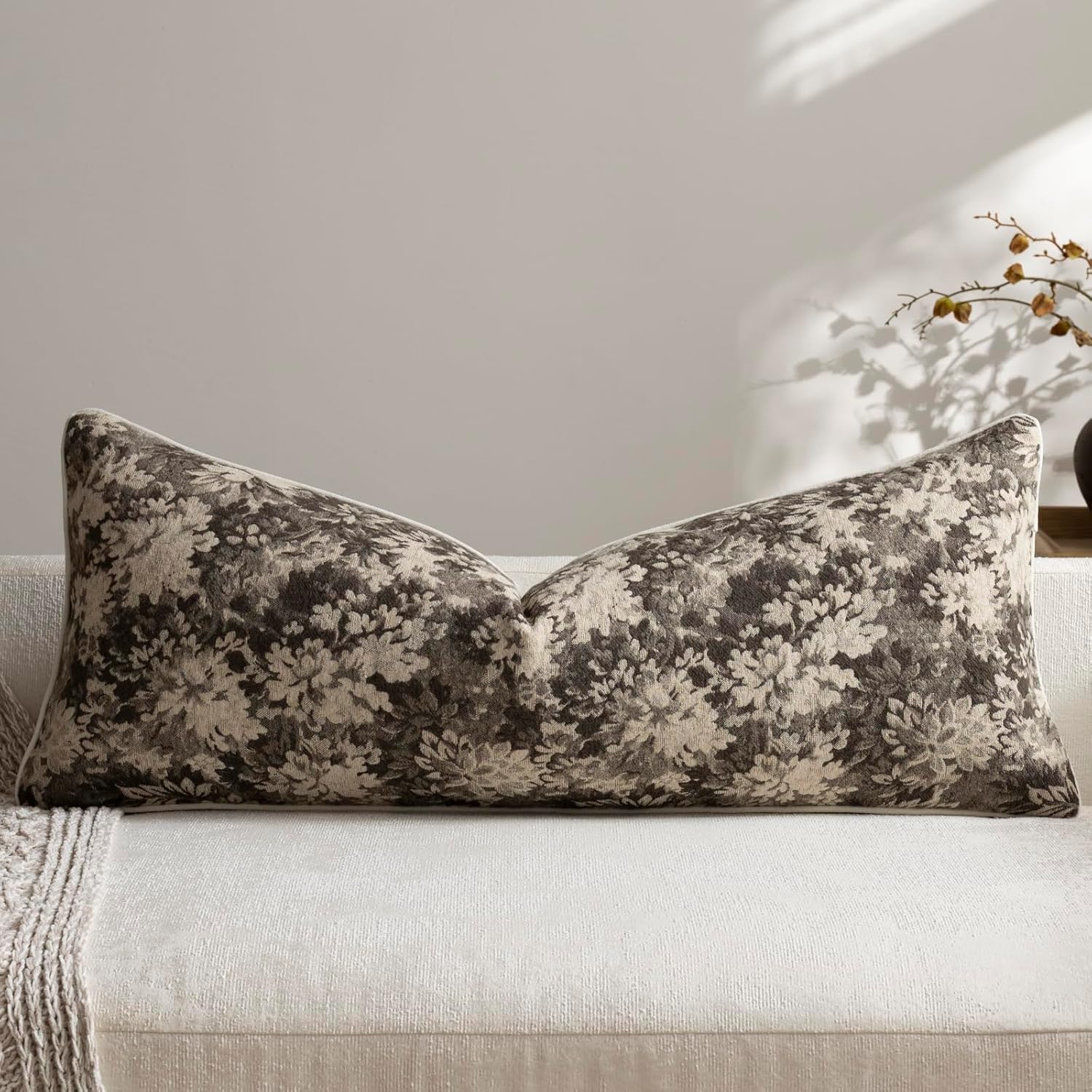 Chenille Boho Beige Pillow Cover — 20" — Grey