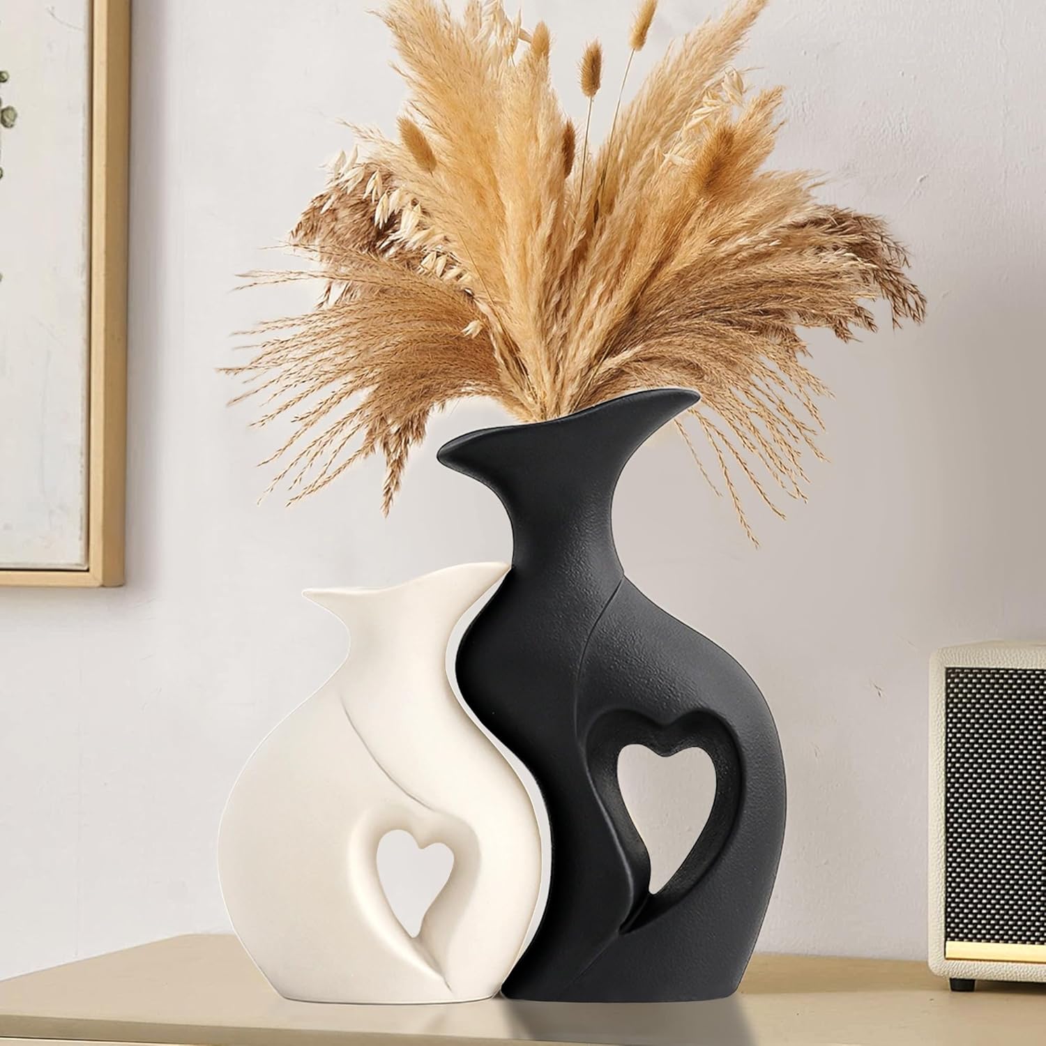 Boho Beige Flower Vase — Set of 2 — XL Black and White