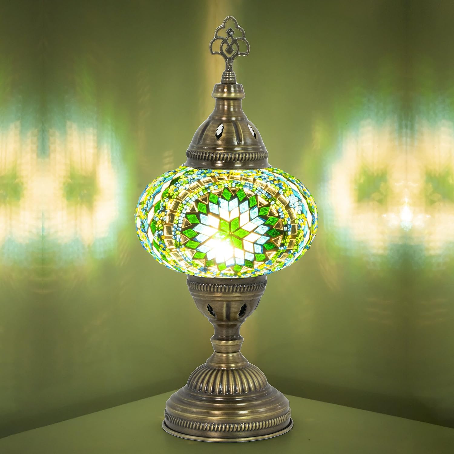 Vintage Boho Blue Desk Lamp — Light Green
