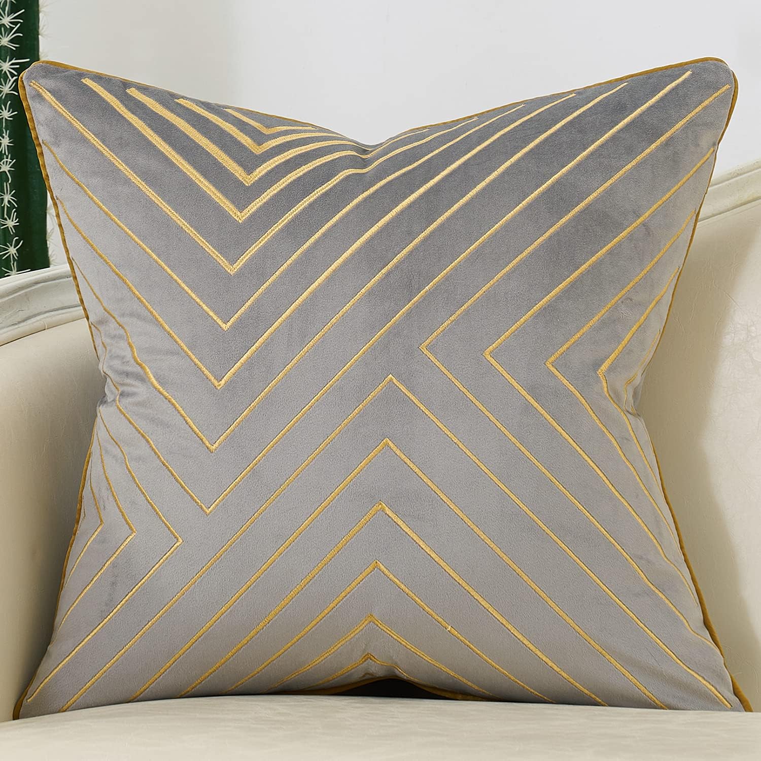 Velvet Luxe Black Throw Pillow Cover — 20" — Grey