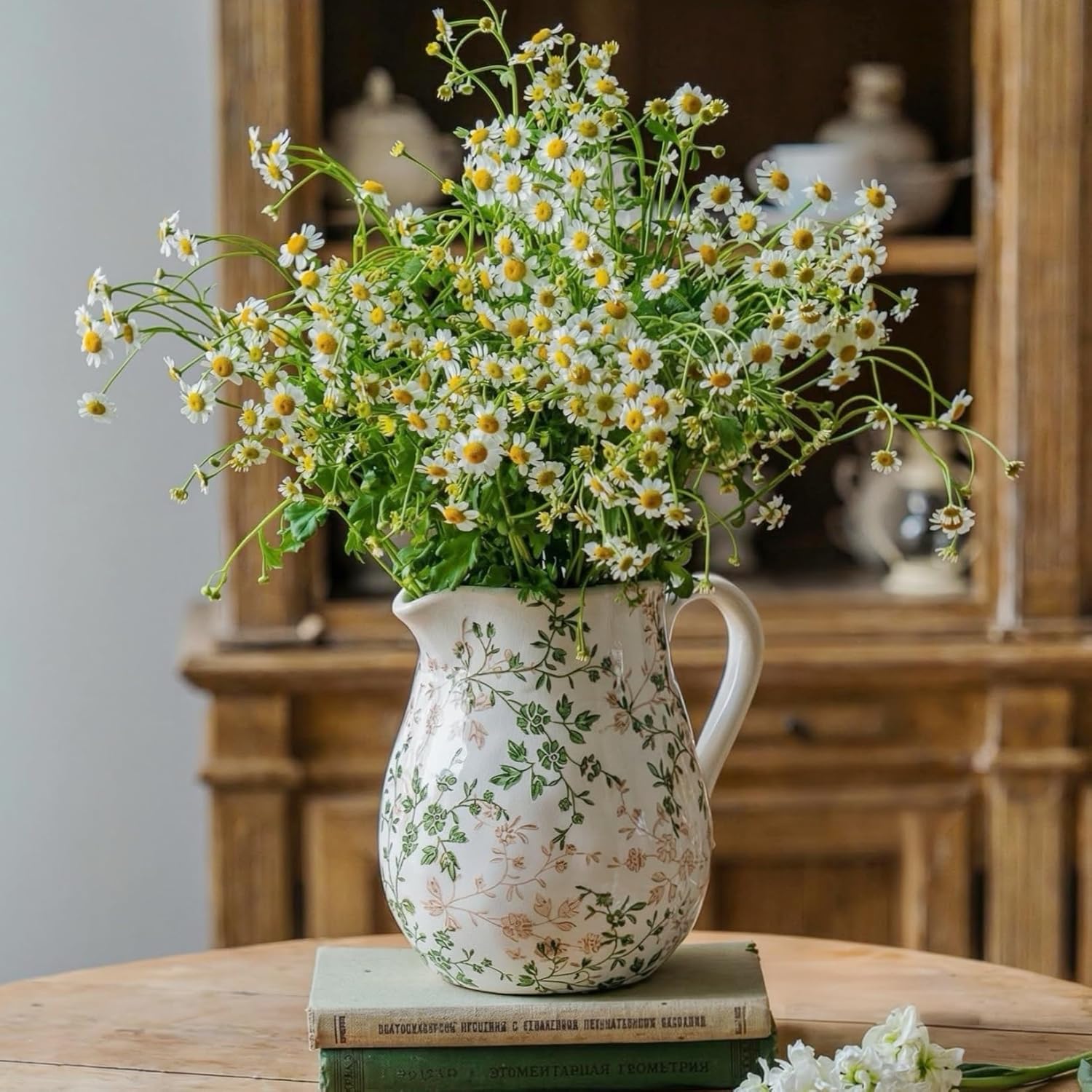 Vintage Farmhouse Green Flower Vase — Set of 3 — Green and White
