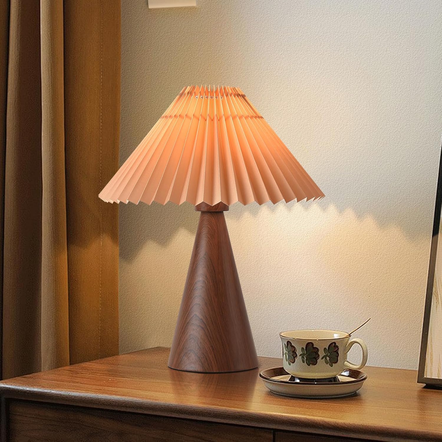 Luxe Black Table Lamp — Black Walnut