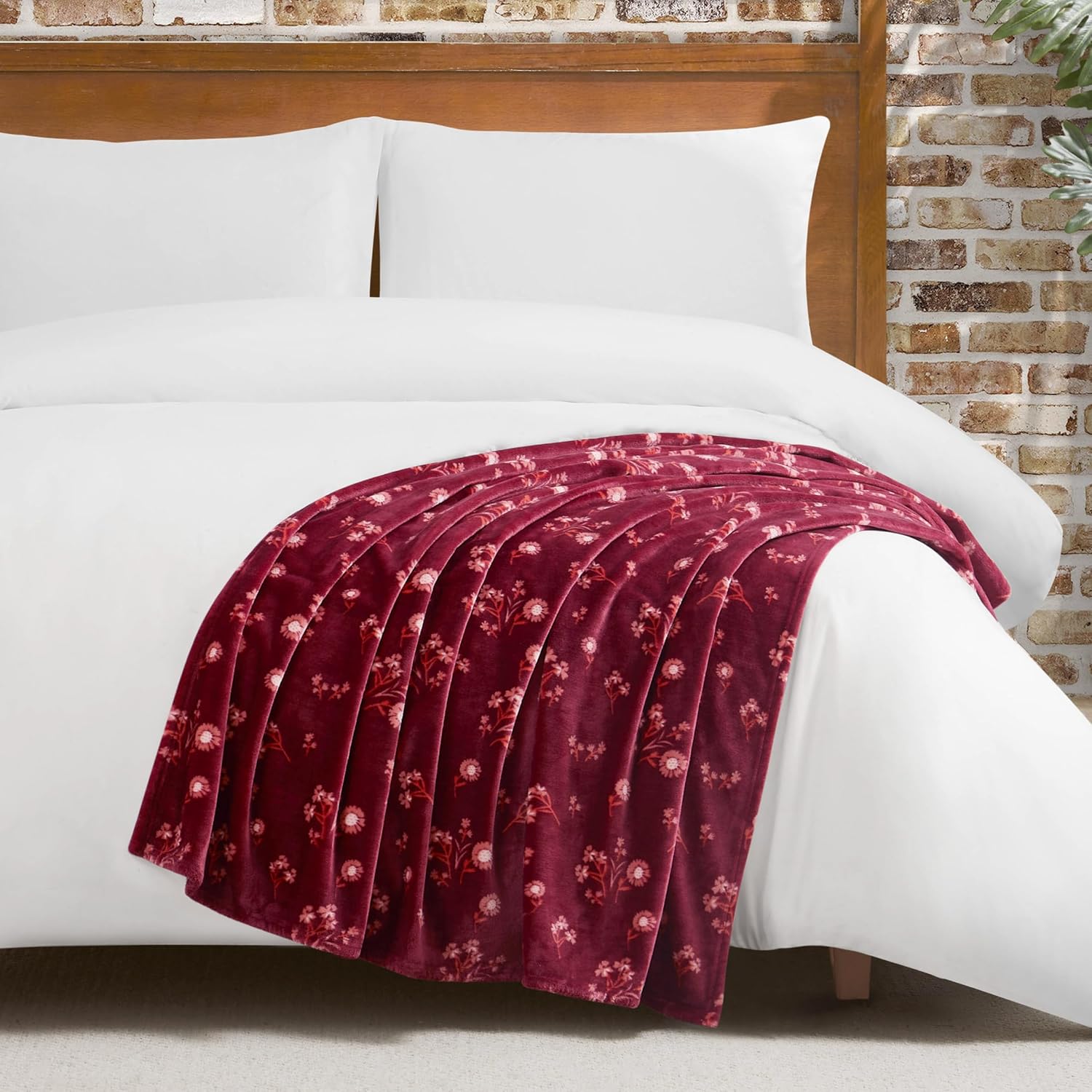 Beige Throw Pillow — 50" — Red