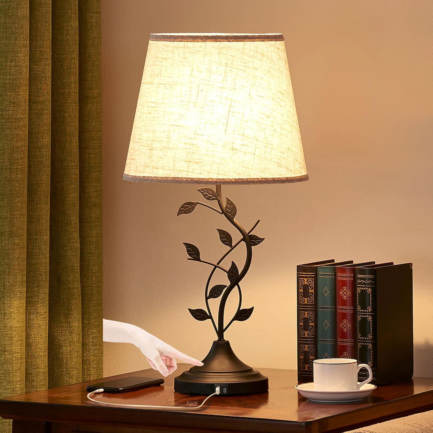 USB Beige Table Lamp — 4-Beige Shade & Touch Black Base