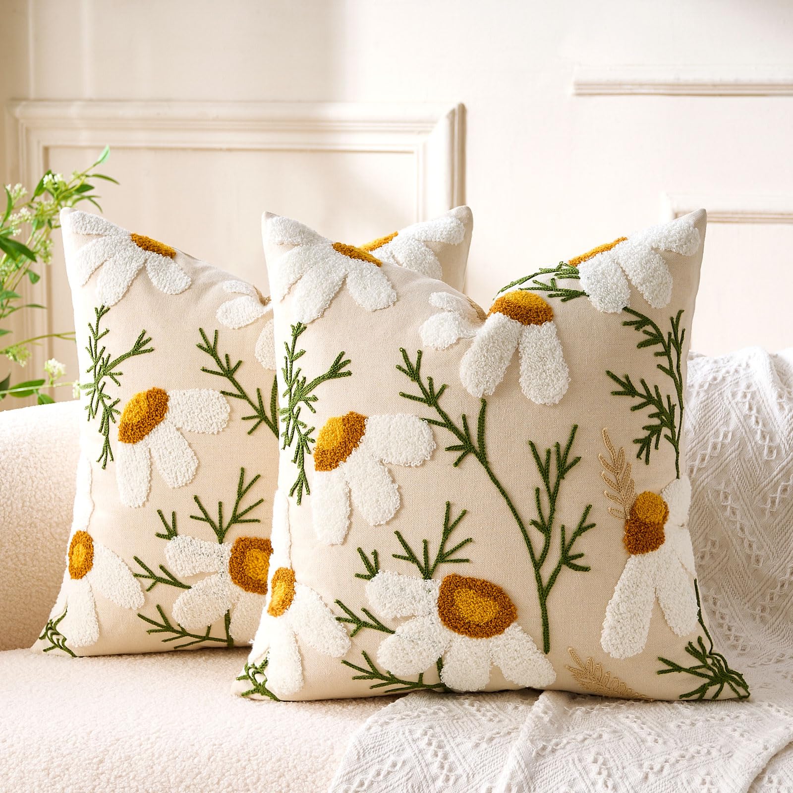 Tufted Boho Green Throw Pillow Cover — 16"
