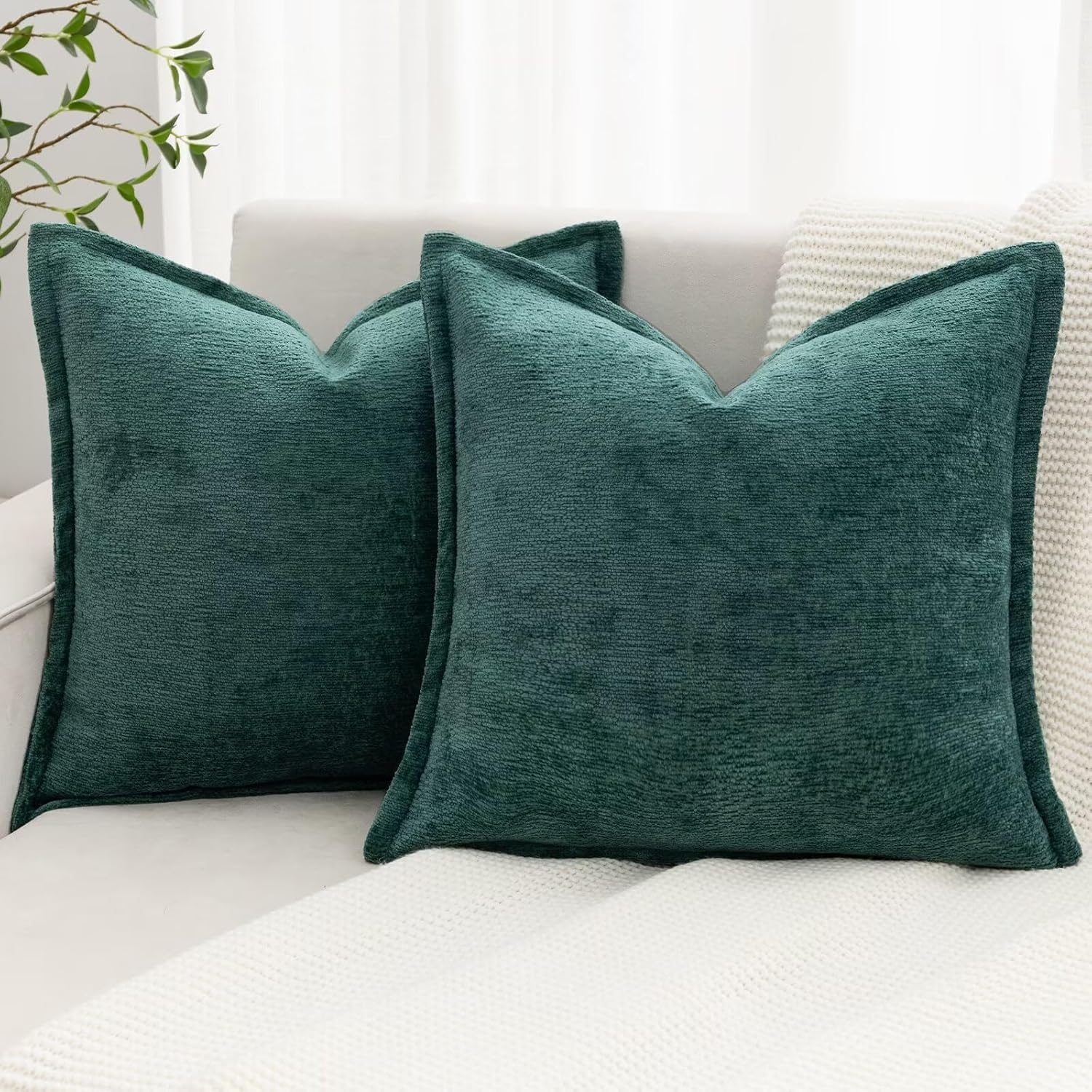 Chenille Boho Beige Throw Pillow Cover — 20" — Green