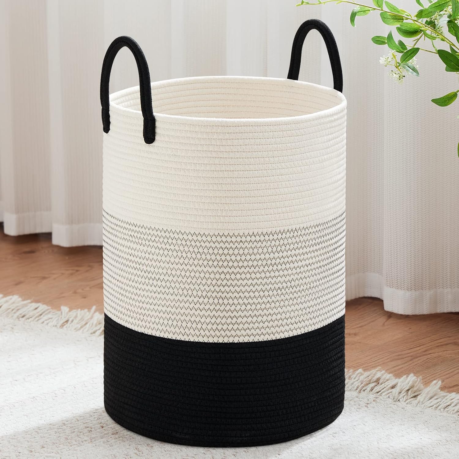 Boho Black Throw Pillow — 100L