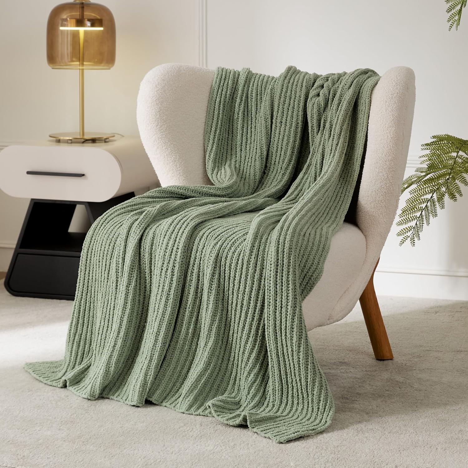 Knit Beige Throw Pillow — 50" — 50"*60"