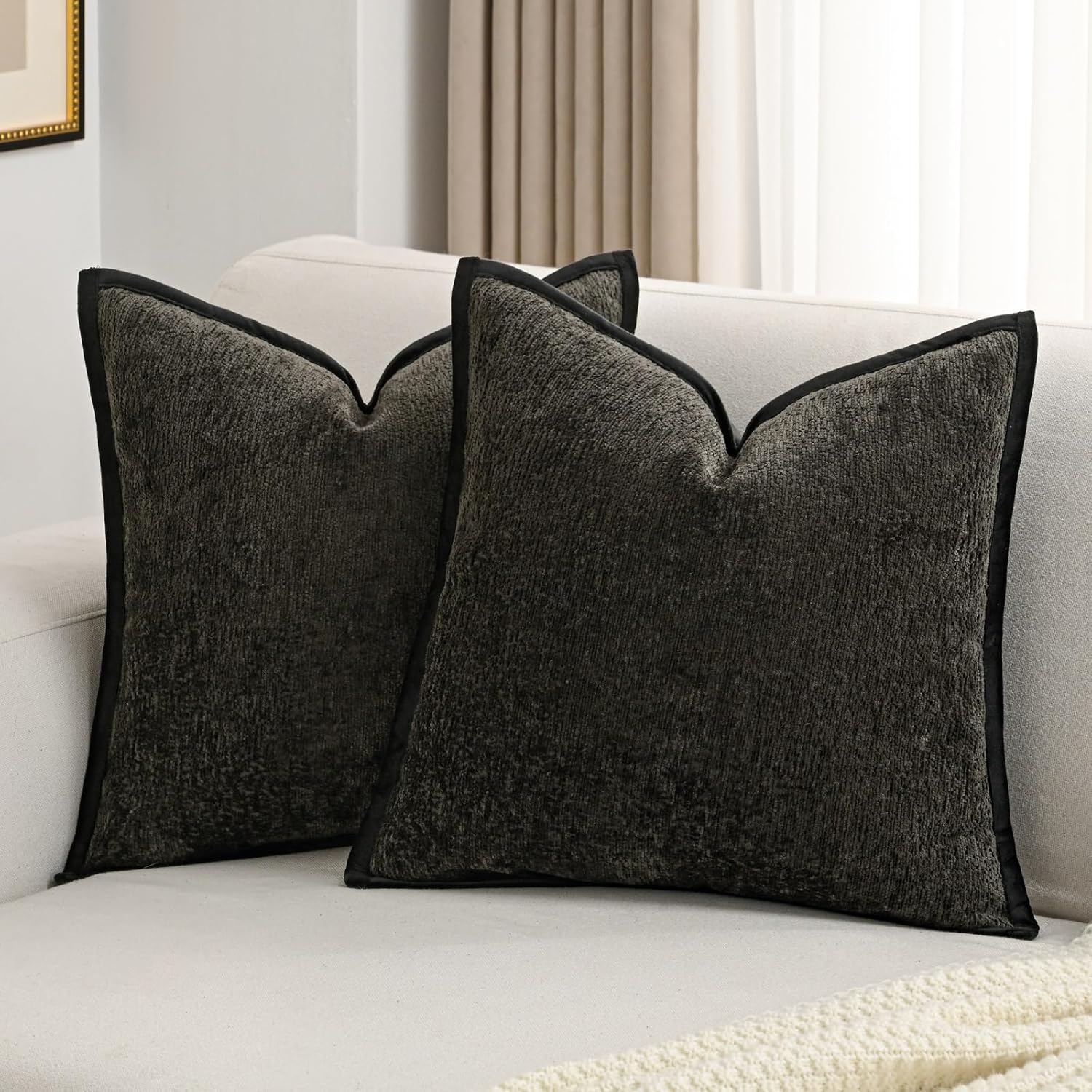 Chenille Beige Throw Pillow Cover — 20" — Black
