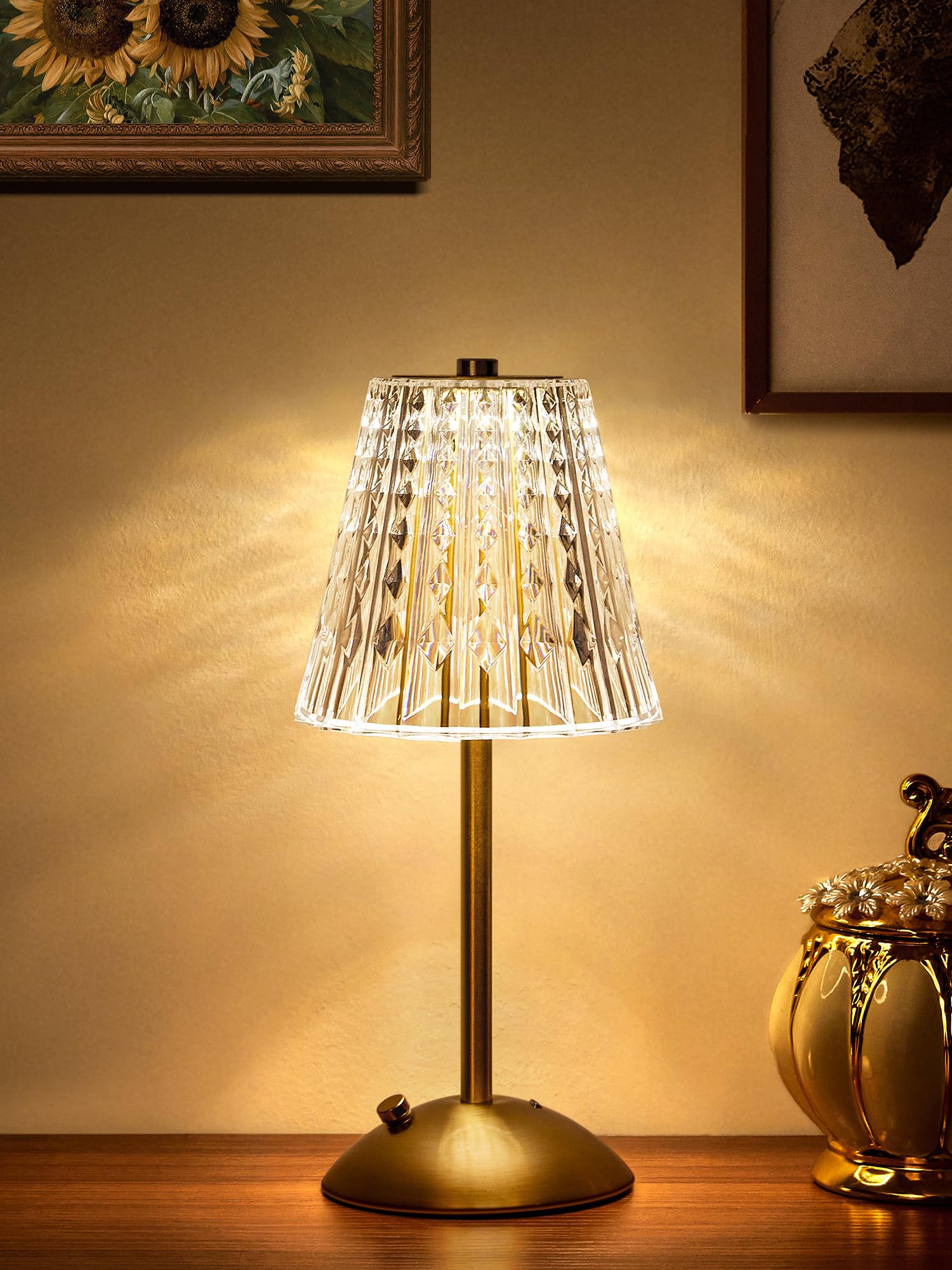 Dimmable Luxe Metal Table Lamp