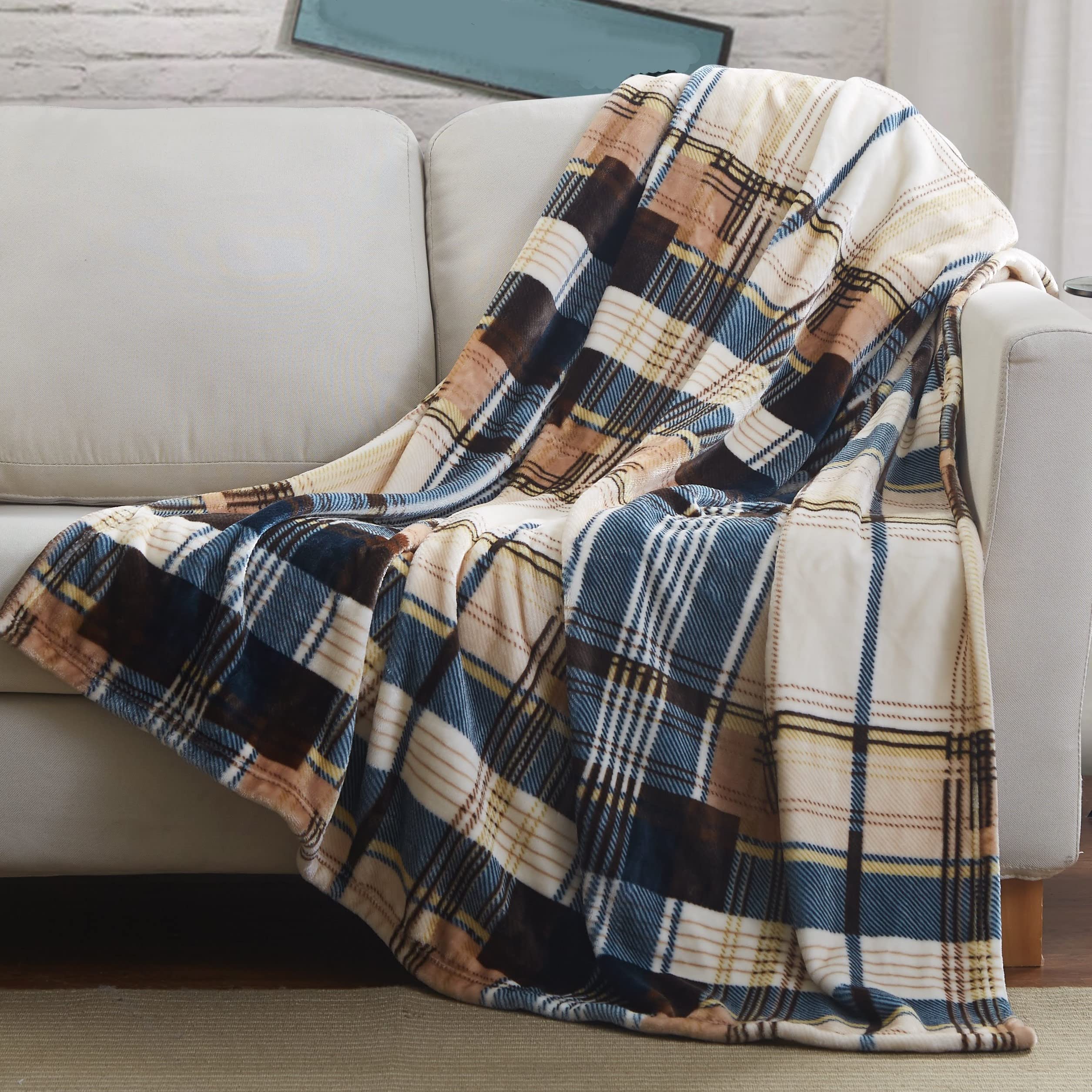 Farmhouse Beige Throw Pillow — 50x60