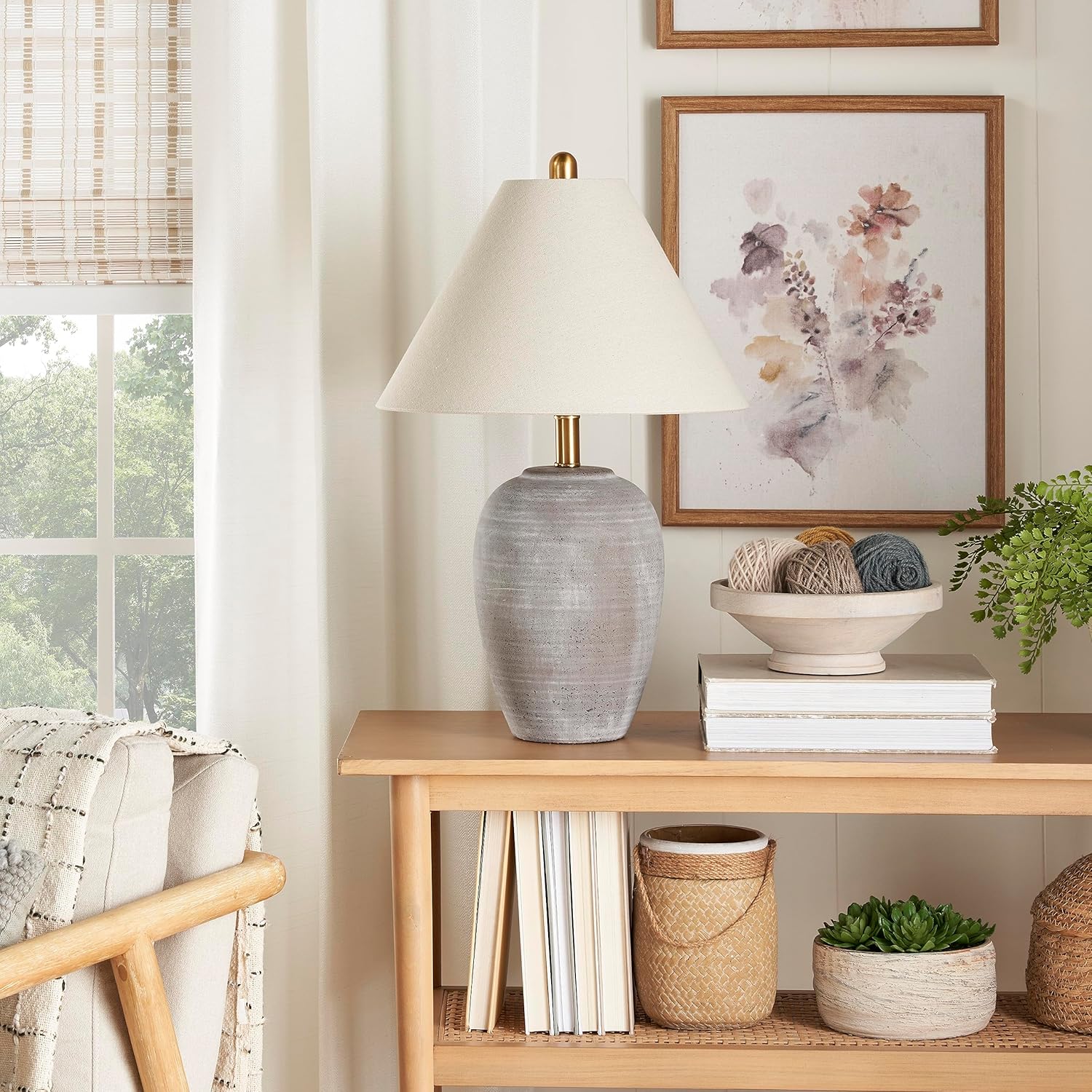 Vintage Farmhouse Beige Table Lamp — 23" — 1 Lamp - Empire Shade