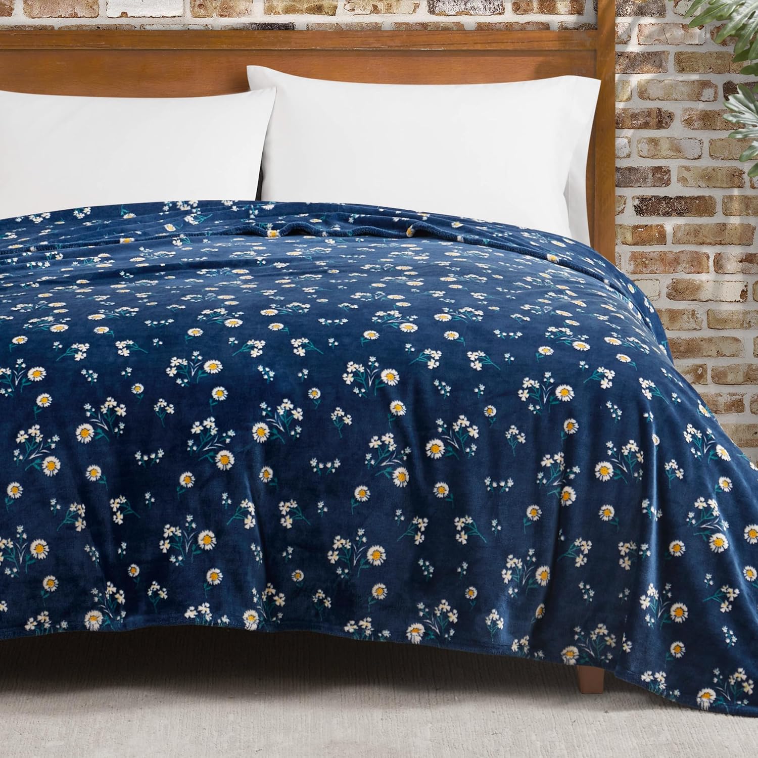 Beige Throw Pillow — 50" — Navy Blue