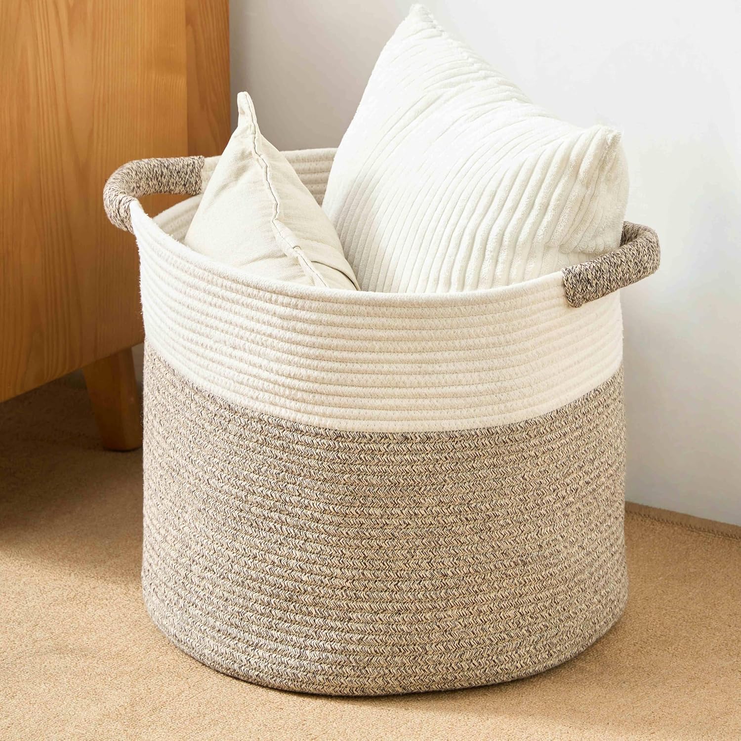 Round Boho Black Throw Pillow — 16" — White/Mixed Brown