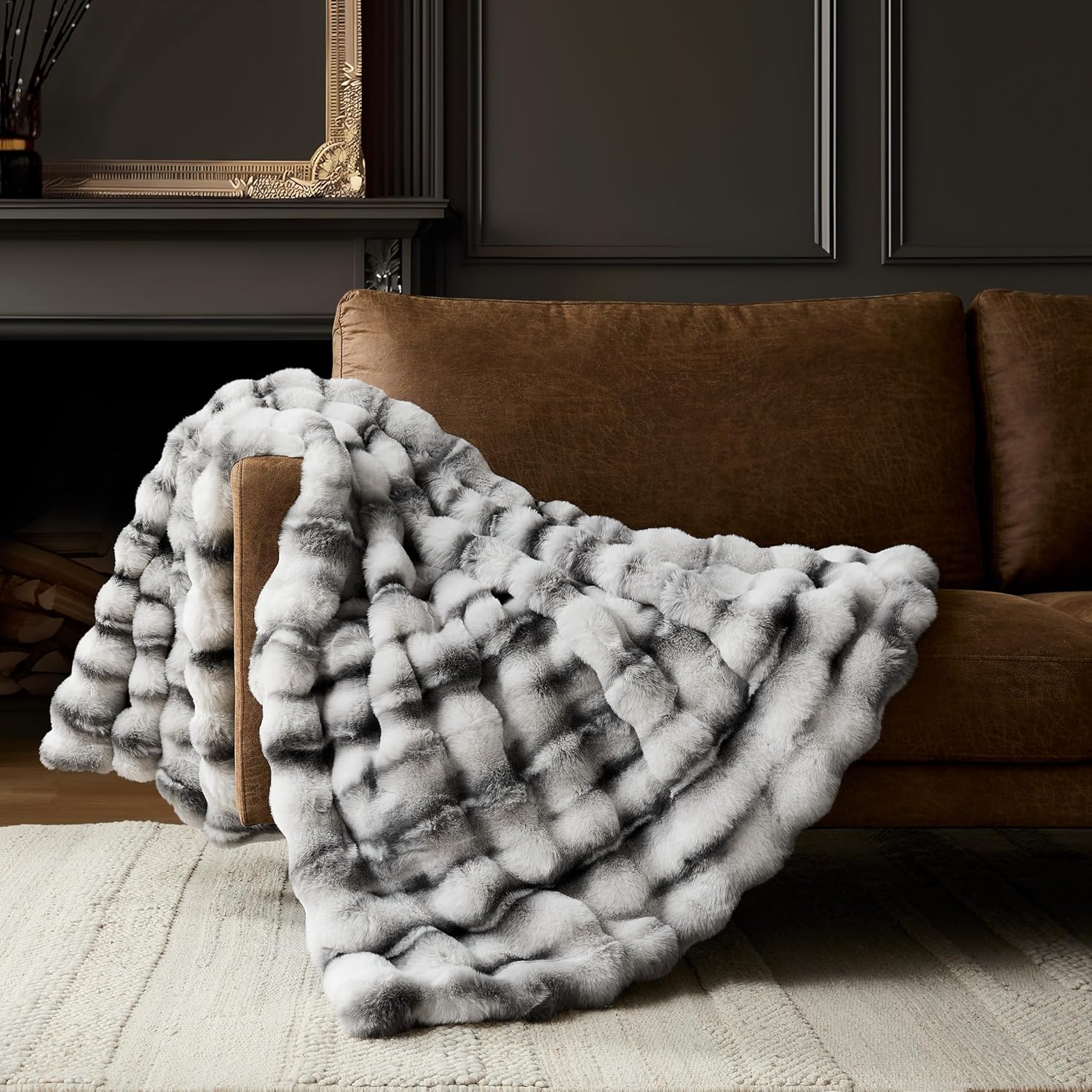 Luxe Beige Throw Pillow — 50" — Marble