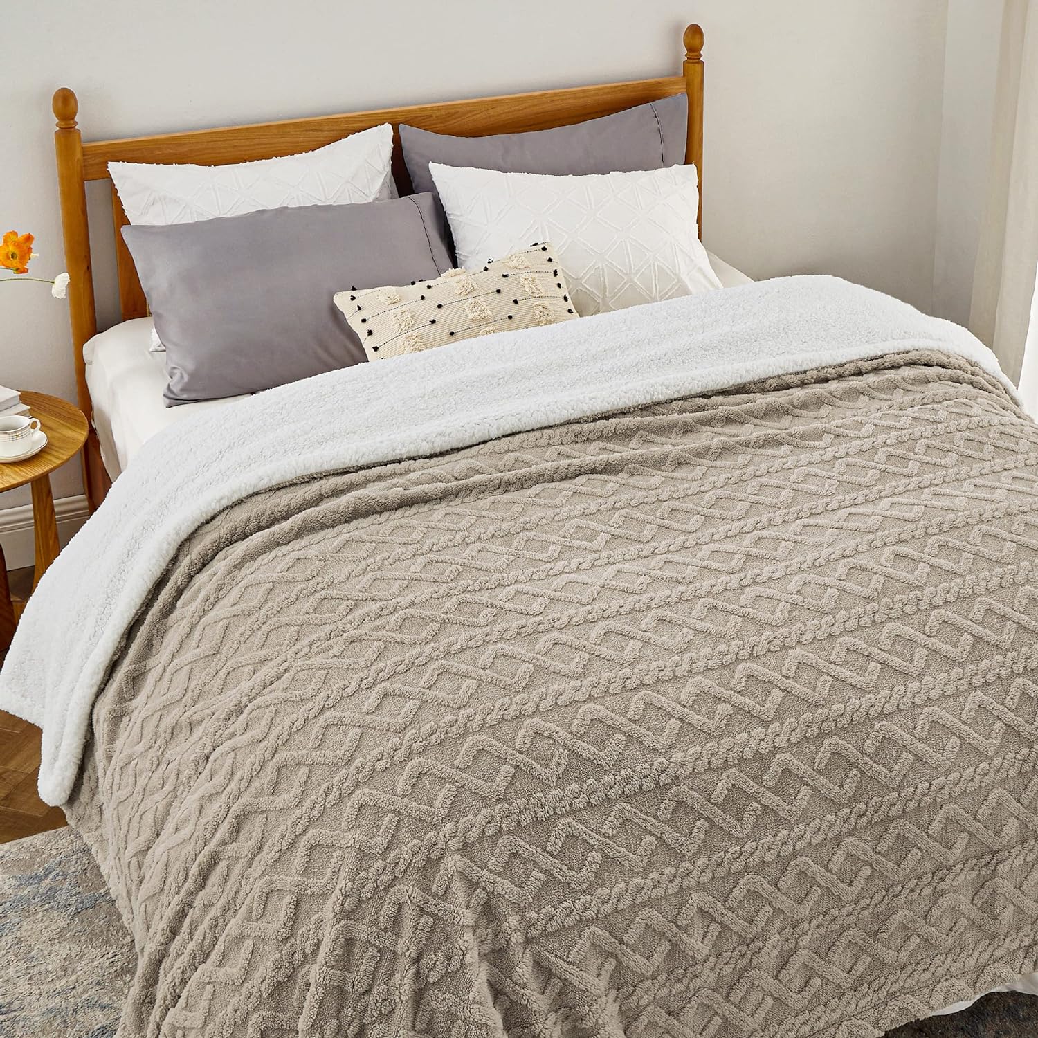 Tufted Beige Throw Pillow — 50" — 04 - Beige