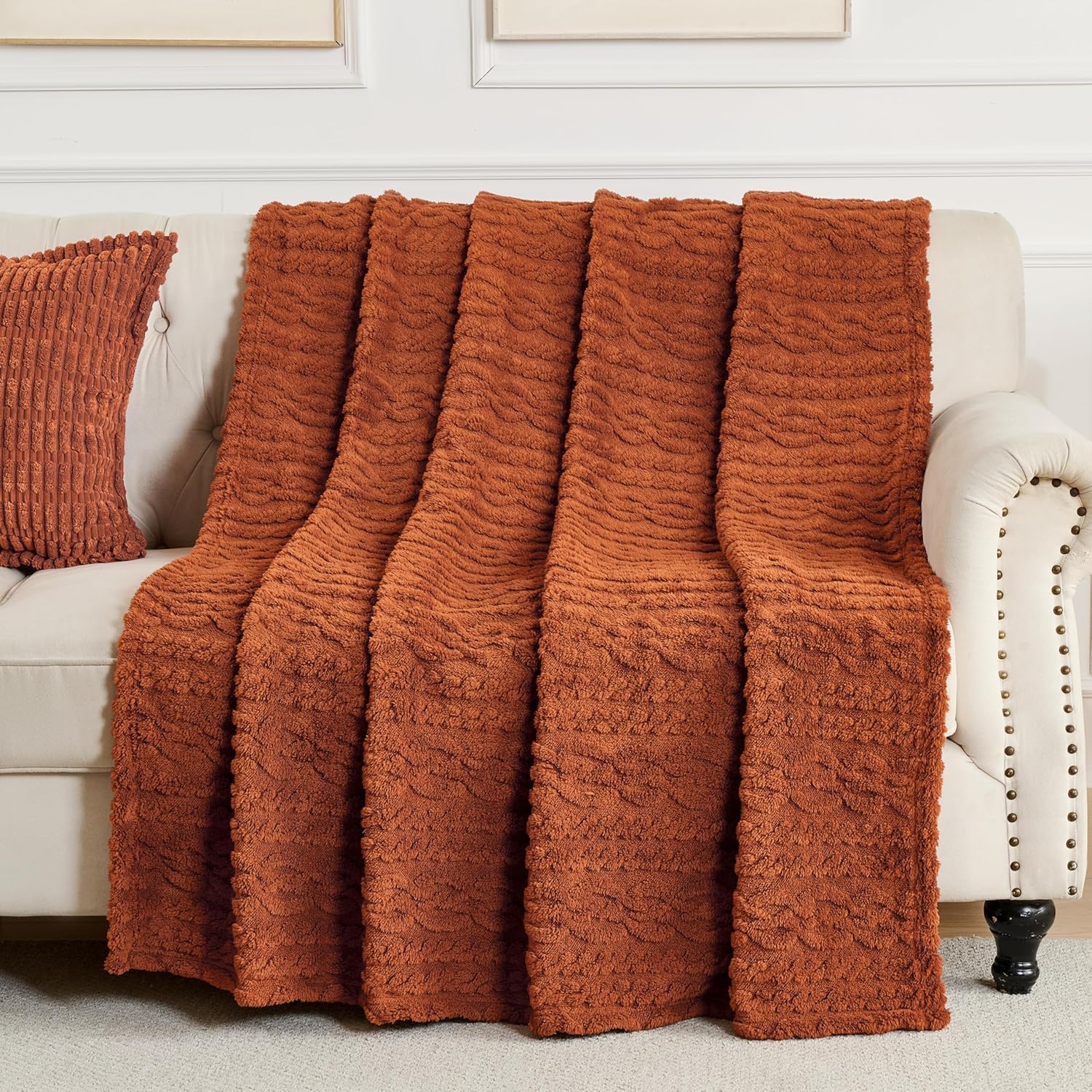 Beige Throw Pillow — 70" — Knit Rust